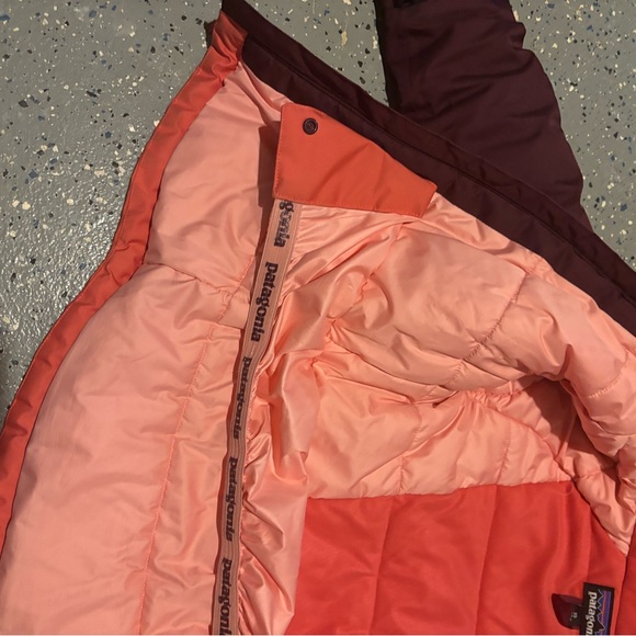 Kids XS 5/6 Patagonia winter jacket. VGUC - Picture 6 of 8